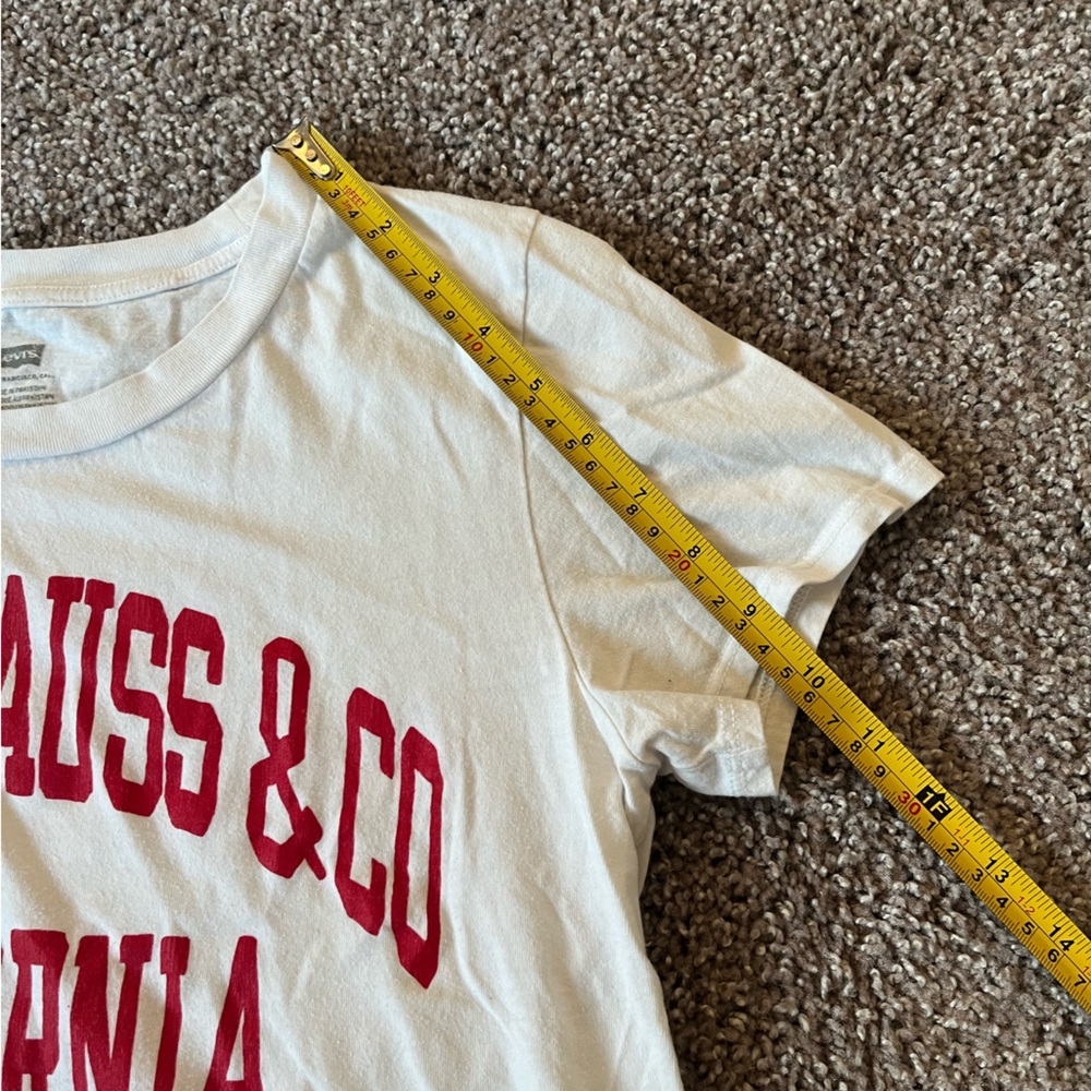 Levis Women's Graphic Tee Size XS - Picture 5 of 7